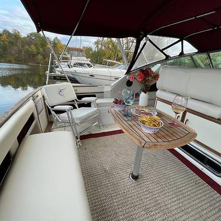 Private Yacht On Catskill Creek Exterior foto