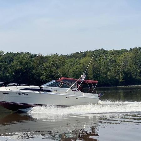 Private Yacht On Catskill Creek Exterior foto